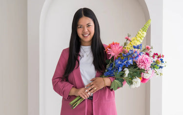 Zijden bloemen cadeau geven: een stijlvol en blijvend boeket kunstbloemen als origineel cadeau voor elke gelegenheid